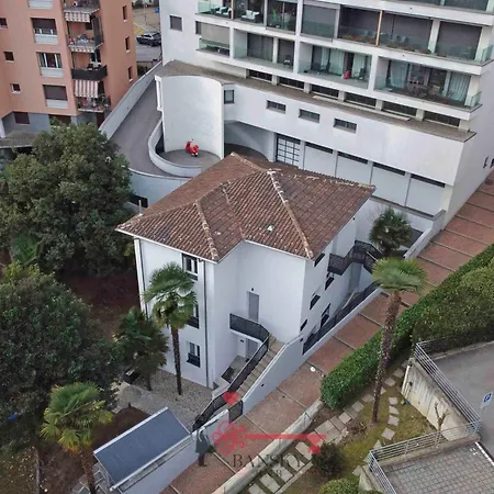 Appartement Sofia 5, For Couples -by Easylife Swiss Lugano